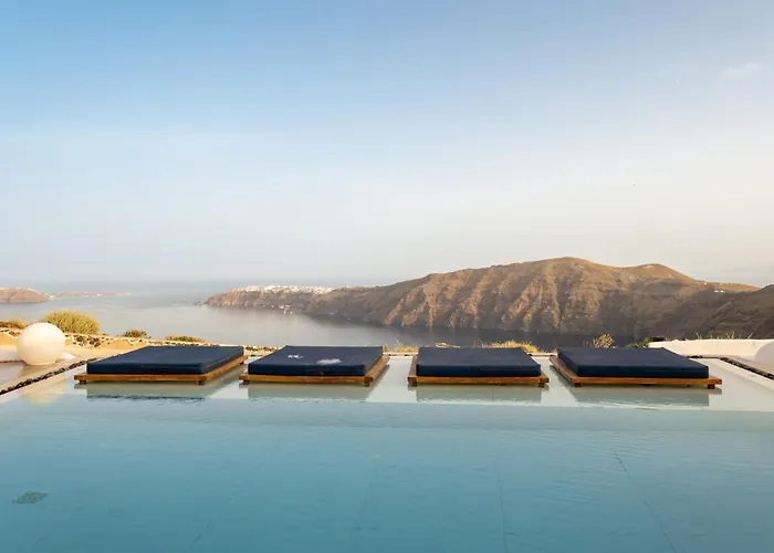 Amaze Suites